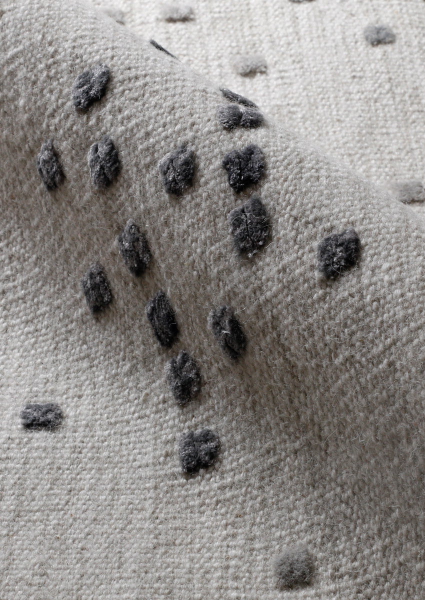 Bee Grey