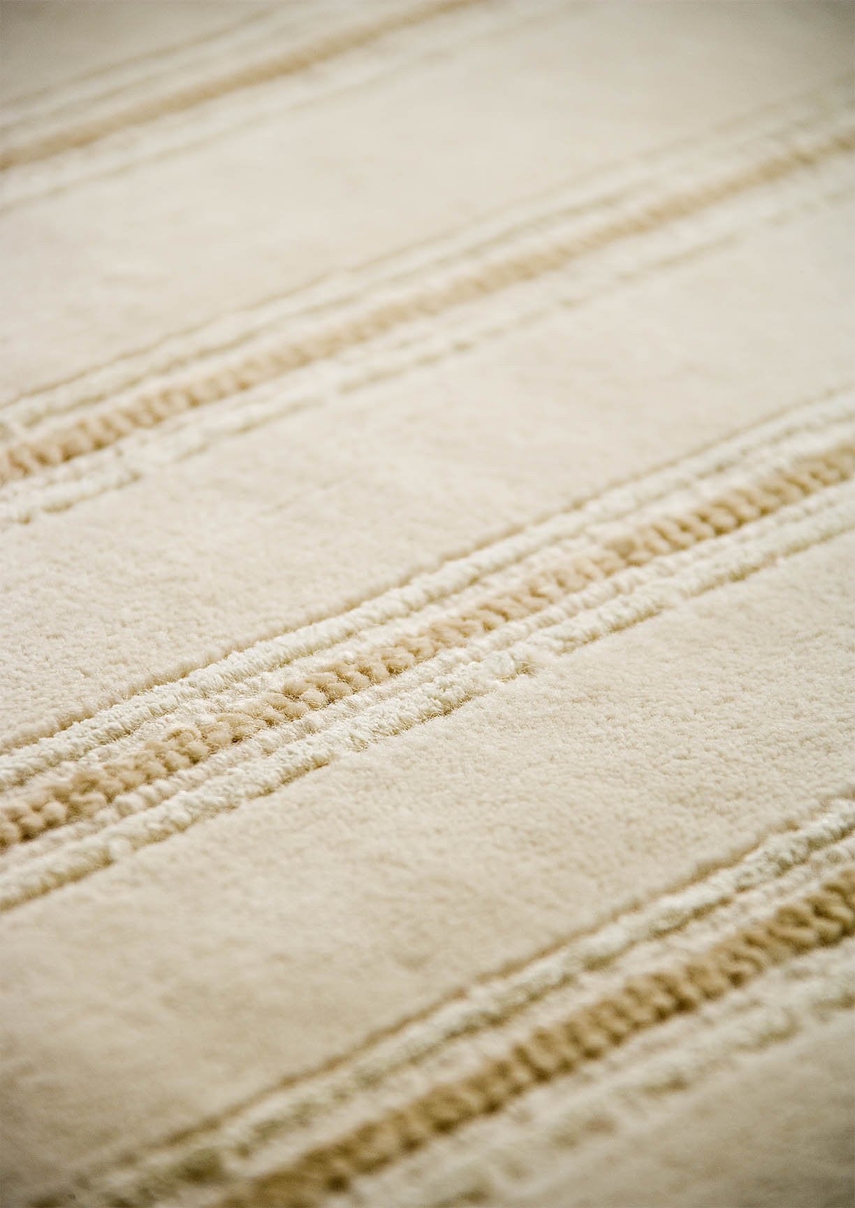Hand Knotted Striated Pico Chicago White Area Rug Carpet