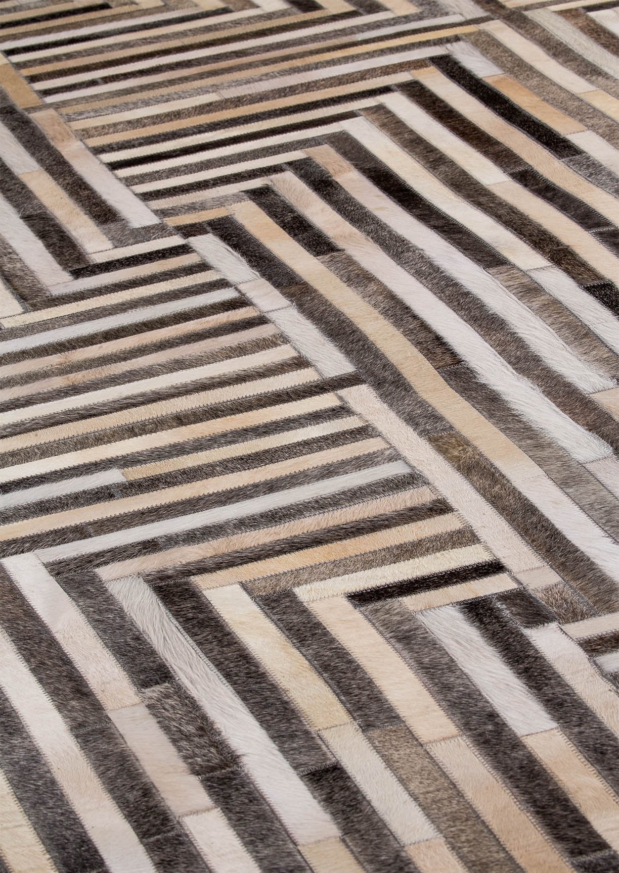 Luxury Geometric Contemporary Handmade Leather Gau Draco Grey Area Rug Carpet