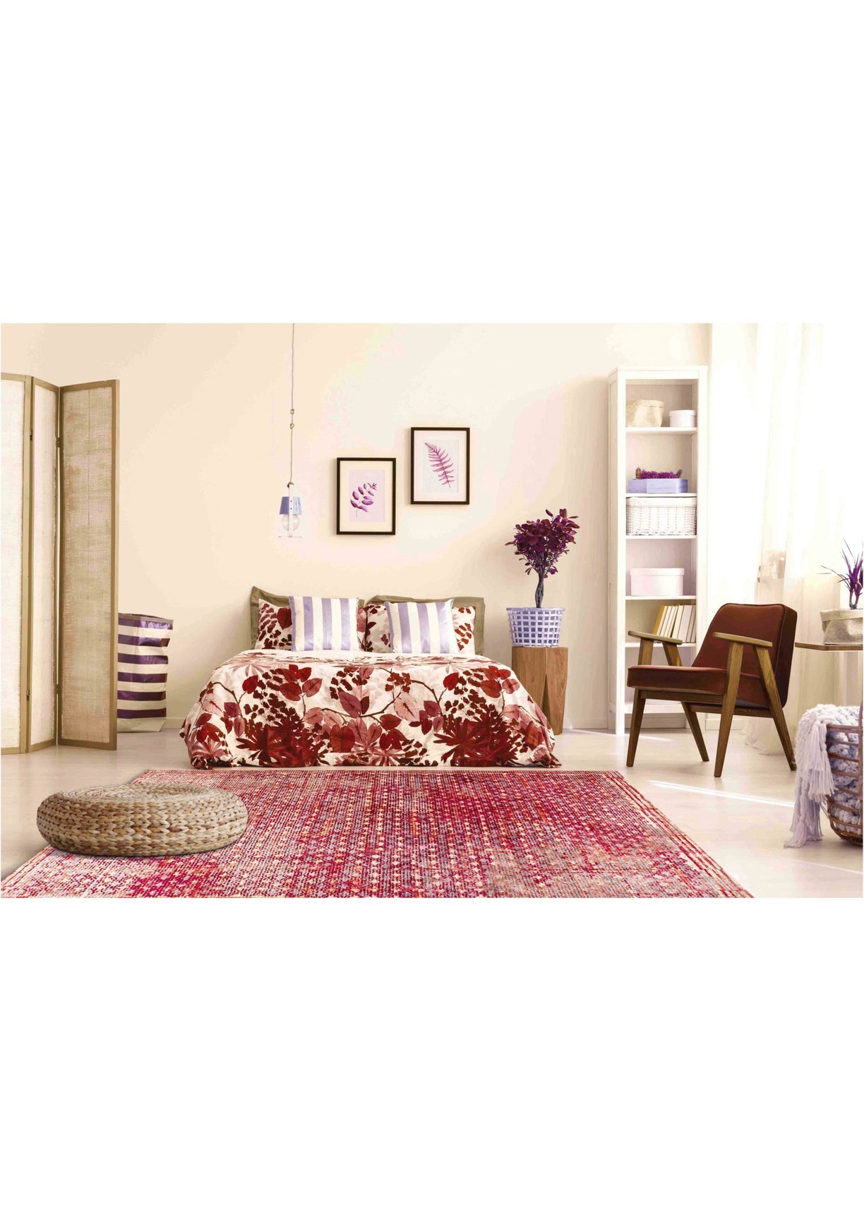 Contemporary, Red rug, area rug, black rug, black and white area rug, area rug for bedroom, area rug for living room, 5x7 rug in USA, round rug