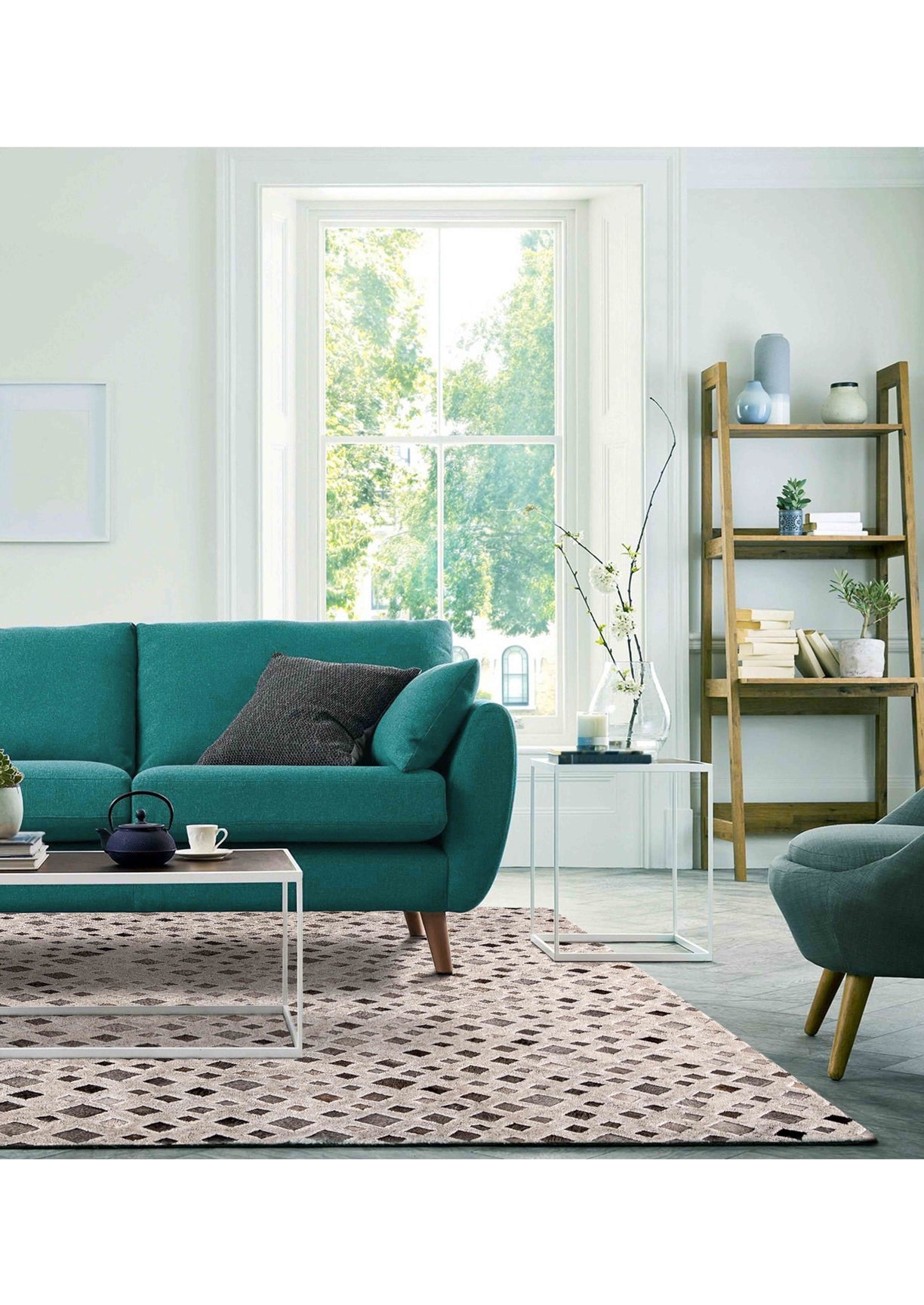 area rug, black rug, black and white area rug, area rug for bedroom, area rug for living room, 5x7 rug in USA, round rug, cowhide rug, discount area rug, Natural Area rugs in usa, Contemporary Area rugs in usa