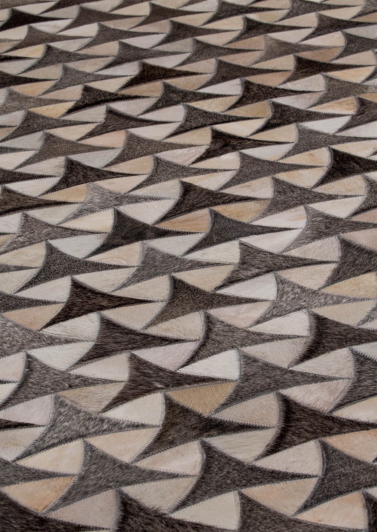 Luxury Geometric Contemporary Handmade Leather Gau Heka Grey Area Rug Carpet
