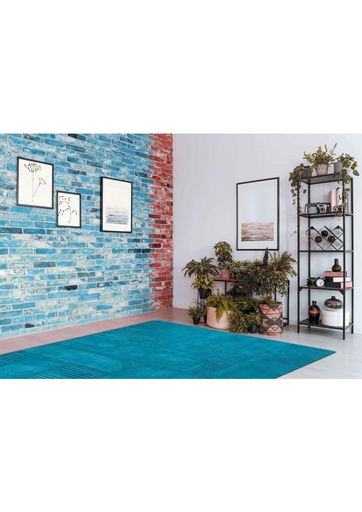 Hand Tufted Area Rug, Contemporary Rug, standard rug sizes, pom-pom rug, black and red area rug in USA, mat living area rug