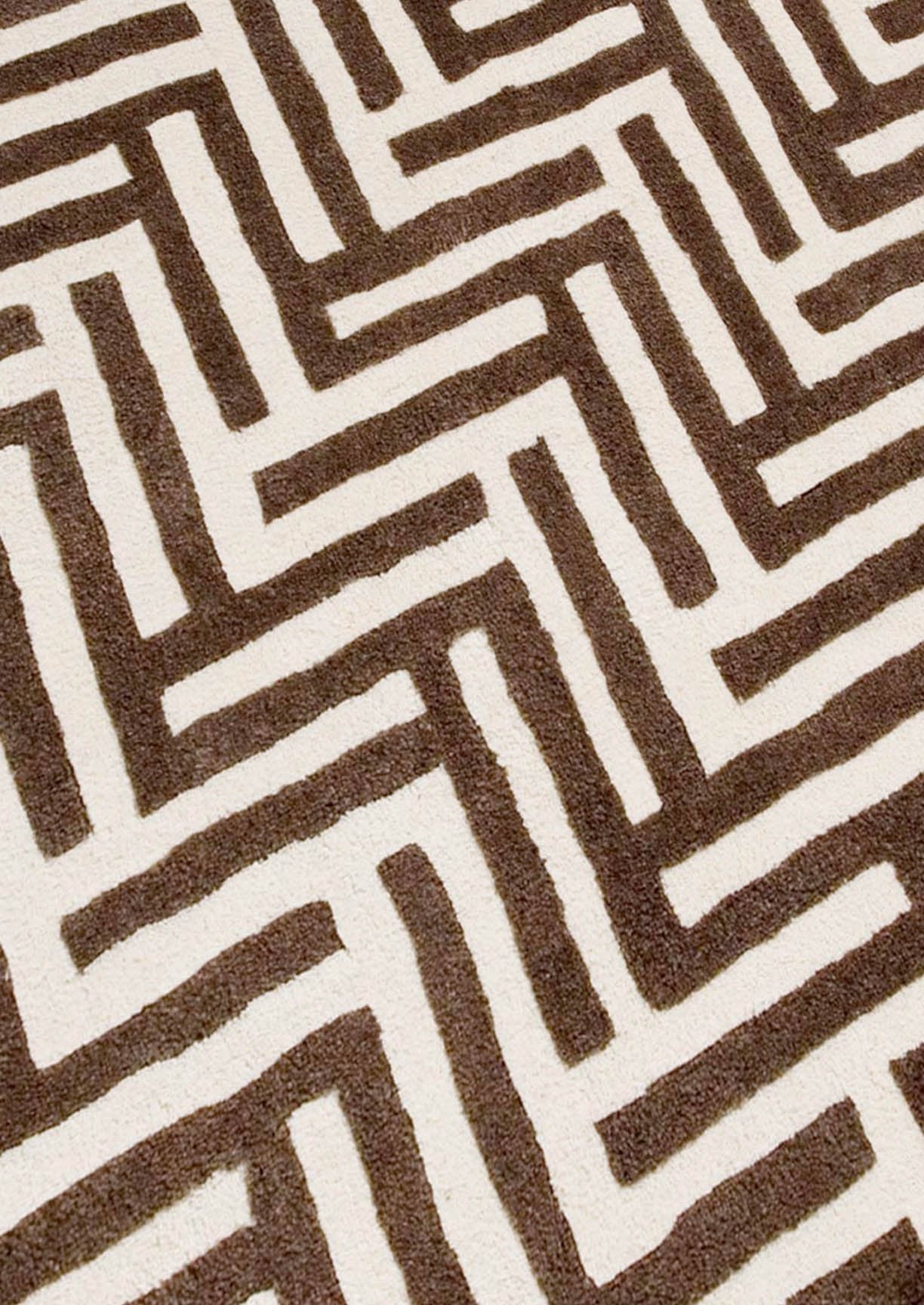Hand-Tufted Chevron Pattern Vinson Portland Brown Area Rug Carpet