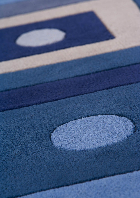 Hand-Tufted Geometric Plat Vinson Berlin Blue Area Rug Carpet