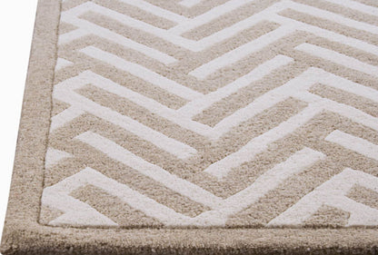 Hand-Tufted Chevron Pattern Vinson Portland White Area Rug Carpet