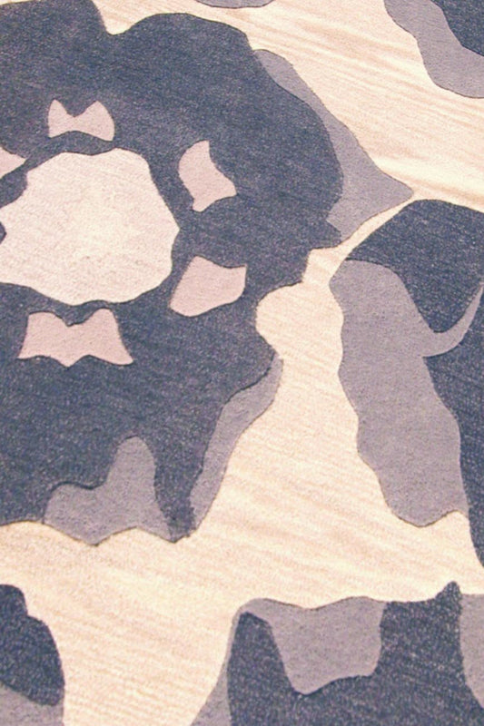 Hand-Tufted Blossom Vinson Poppy Grey Area Rug Carpet